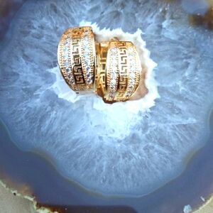 Cubic Zirconia 18k Yellow gold plated Earrings.